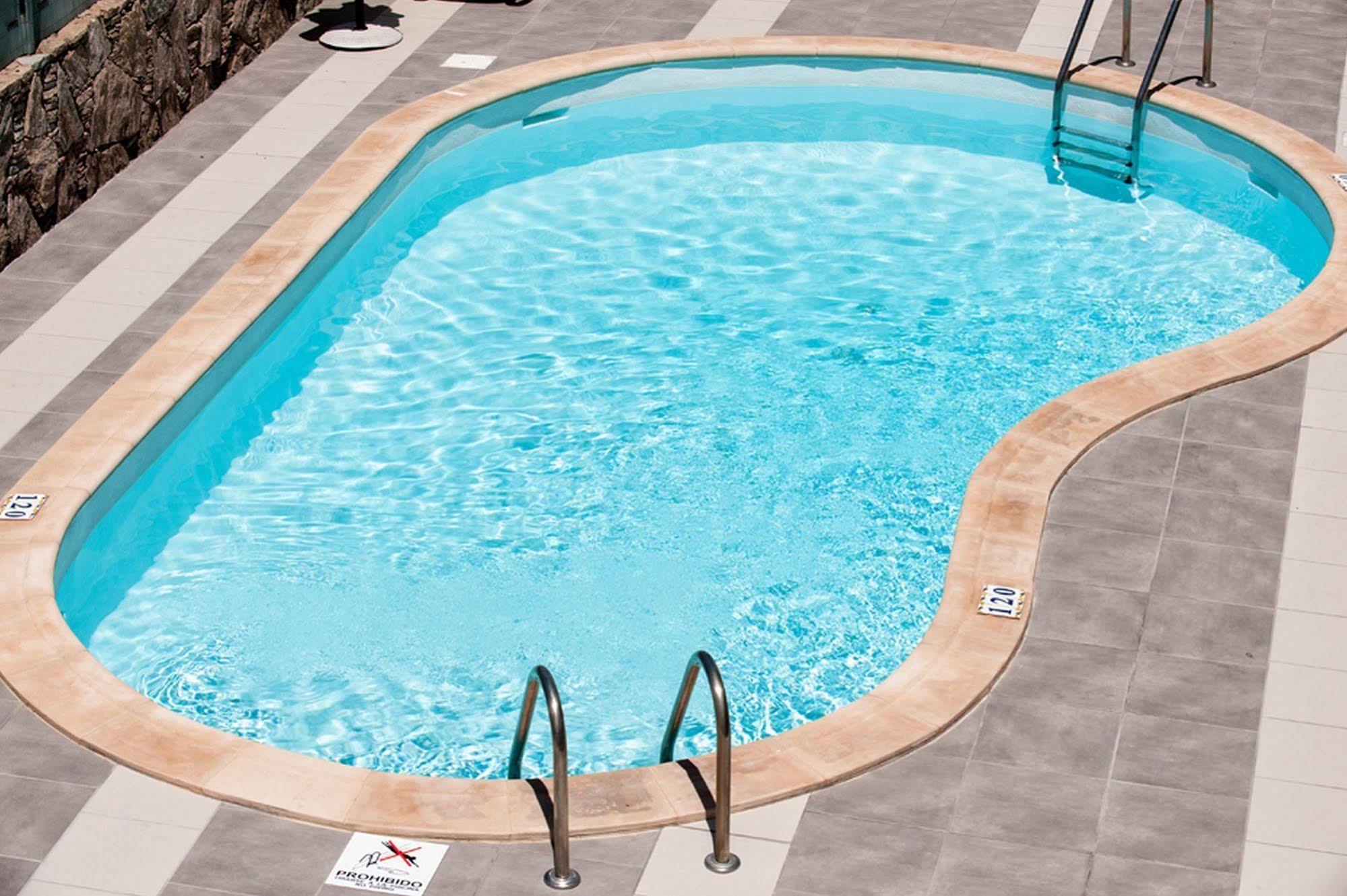 Apartamentos Miami Sun Porto Rico Extérieur photo